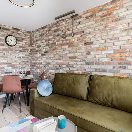 Apartment Stylish Near Wroclavia For 4 Guests By Renters *