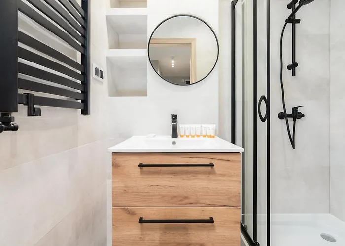 Appartement Stylish Near Wroclavia For 4 Guests By Renters Wrocław